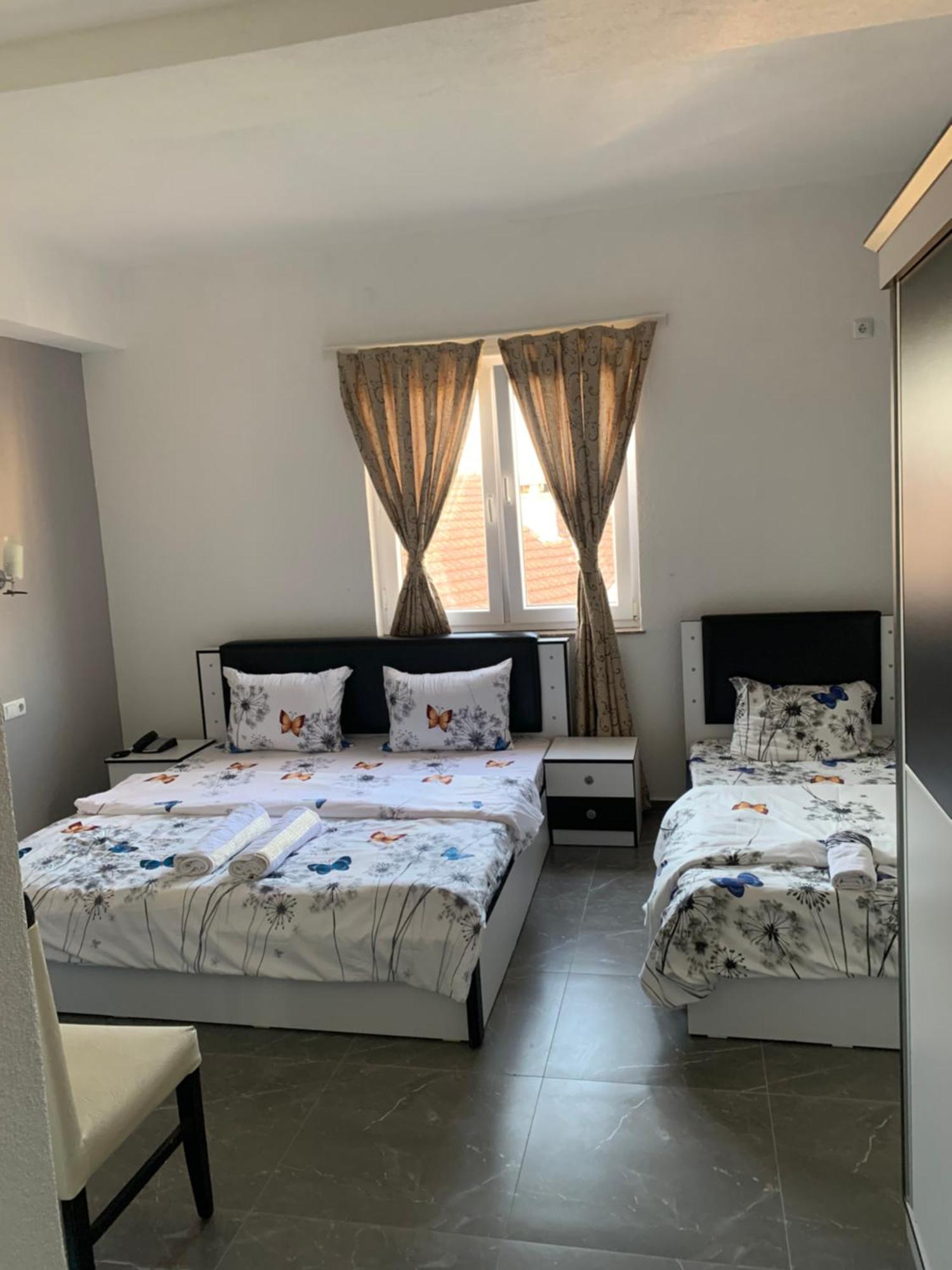 Hotel Albatros Prizren Eksteriør bilde