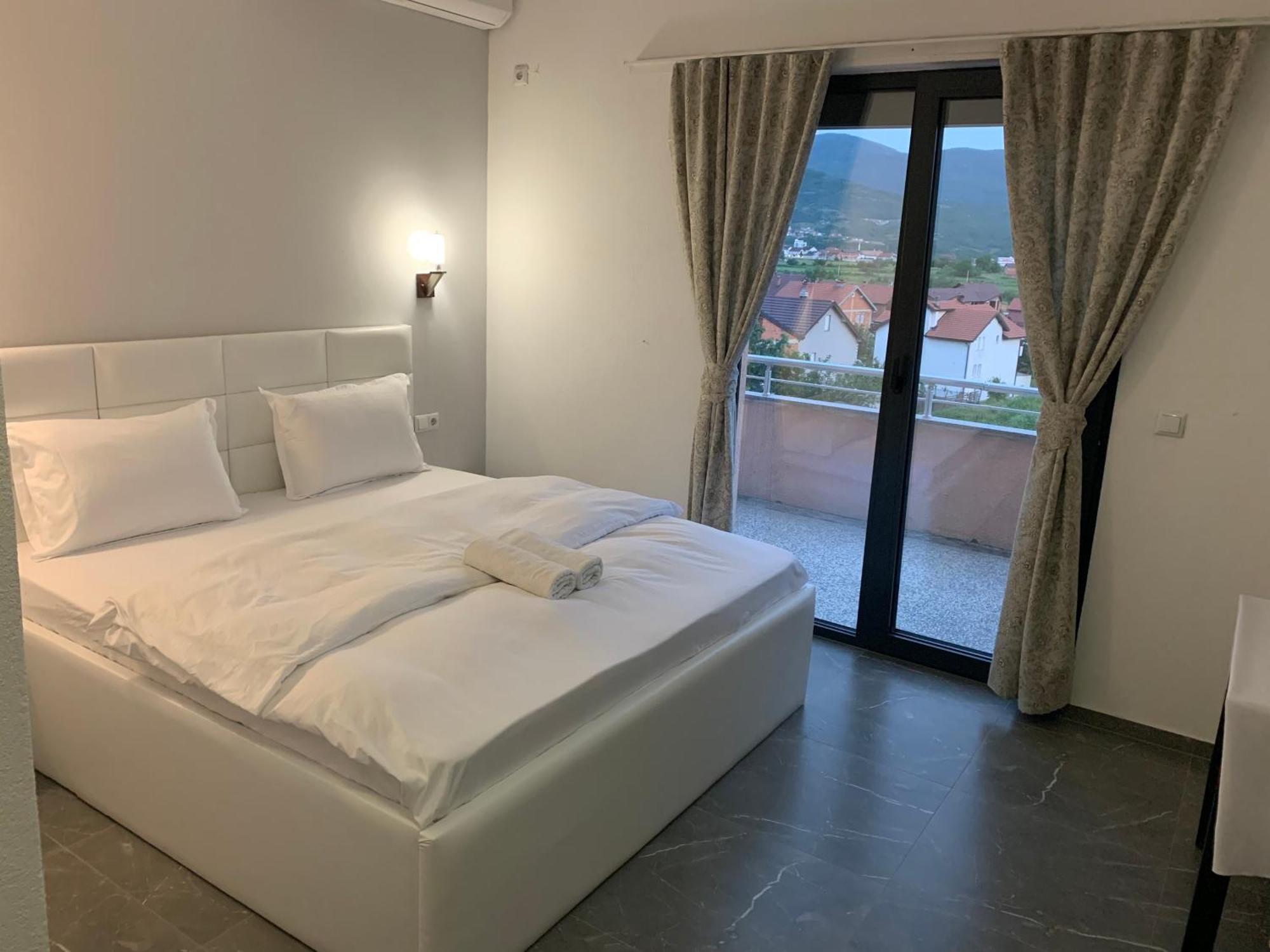 Hotel Albatros Prizren Eksteriør bilde