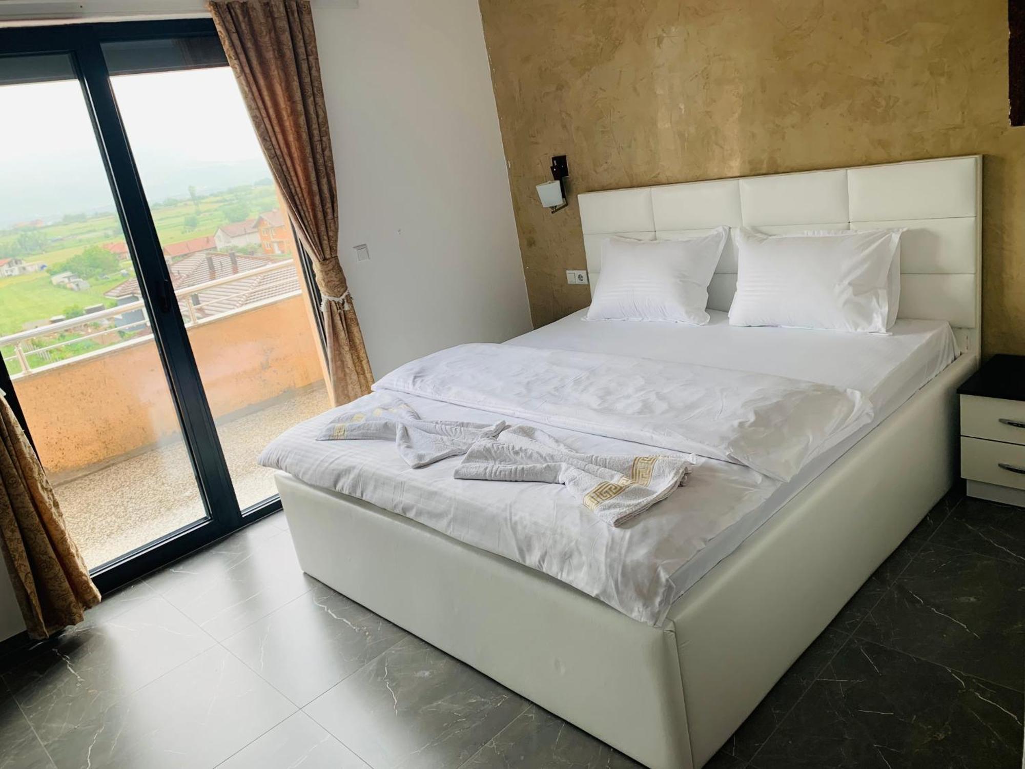 Hotel Albatros Prizren Eksteriør bilde