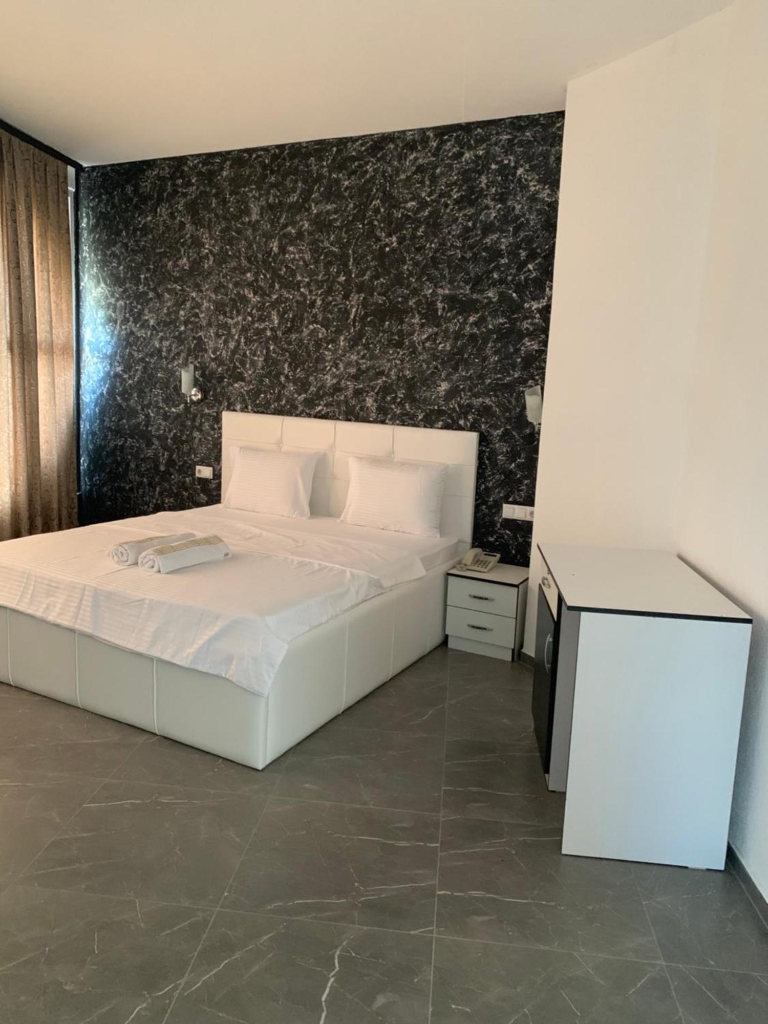 Hotel Albatros Prizren Eksteriør bilde